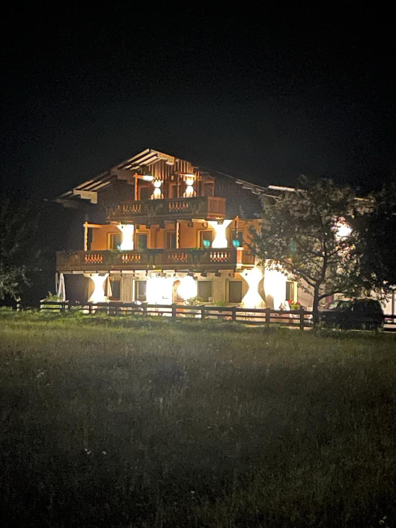 Obermuehlhof Apartamento Saalfelden Exterior foto